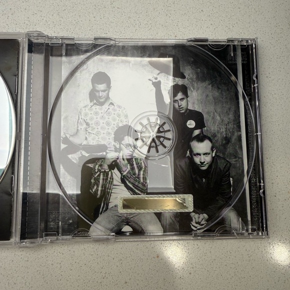 Vintage Signed The Fray CD How to Save a Life 2005 Autographed - Picture 5 of 12